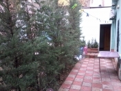 İcarəyə verilir 3 otaqlı 60 m2 həyət evi Yasamal parkı