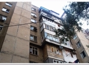 Satılır 2 otaqlı 60 m2 köhnə tikili 9 mkr