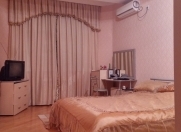 Satılır 3 otaqlı 130 m2 yeni tikili 9 mkr