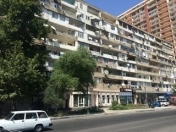 Satılır 3 otaqlı 100 m2 köhnə tikili Rusiya səfirliyi