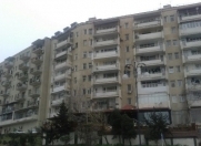 Satılır 3 otaqlı 70 m2 köhnə tikili Nərimanov heykəli