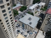 İcarəyə verilir 3 otaqlı 95 m2 yeni tikili Dövlət Statistika Komitəsi