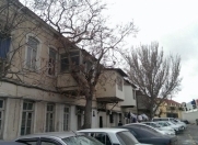 Satılır 2 otaqlı 68 m2 köhnə tikili Şərq Bazarı