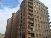 Satılır 3 otaqlı 160 m2 yeni tikili Bakı Dövlət Universiteti