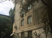 Satılır 2 otaqlı 32 m2 köhnə tikili Zərifə Əliyeva adına park