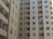 İcarəyə verilir 3 otaqlı 70 m2 köhnə tikili Ayna Sultanova heykəli