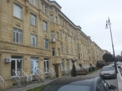 İcarəyə verilir 4 otaqlı 110 m2 obyekt Gənclik m.
