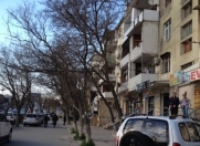 Satılır 1 otaqlı 30 m2 köhnə tikili Yasamal bazarı