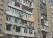 Satılır 3 otaqlı 75 m2 köhnə tikili Zərifə Əliyeva adına park