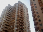 Satılır 6 otaqlı 351 m2 yeni tikili Bakı Dövlət Universiteti