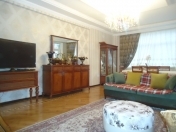 Satılır 3 otaqlı 160 m2 yeni tikili Nərimanov heykəli