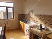 Satılır 6 otaqlı 260 m2 həyət evi Xırdalan