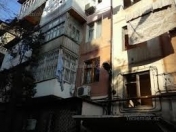 Satılır 2 otaqlı 42 m2 köhnə tikili 3 mkr