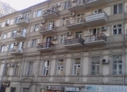 Satılır 3 otaqlı 65 m2 köhnə tikili Koala parkı