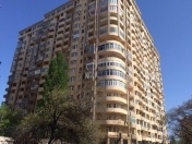 Satılır 3 otaqlı 165 m2 yeni tikili İzmir parkı