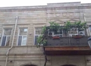 İcarəyə verilir 2 otaqlı 44 m2 ofis Səbail r.