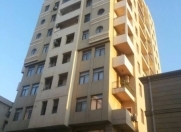 Satılır 3 otaqlı 120 m2 yeni tikili Azərbaycan kinoteatrı