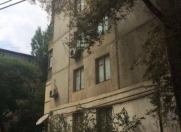 Satılır 1 otaqlı 32 m2 köhnə tikili Zərifə Əliyeva adına park