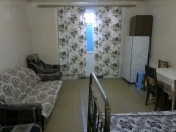 İcarəyə verilir 1 otaqlı 30 m2 köhnə tikili Sevinc k/t