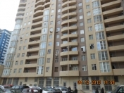 Satılır 2 otaqlı 92 m2 yeni tikili Yasamal bazarı