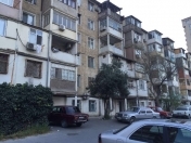 Satılır 3 otaqlı 70 m2 köhnə tikili Yasamal parkı