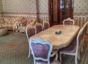 İcarəyə verilir 3 otaqlı 165 m2 yeni tikili Ayna Sultanova heykəli