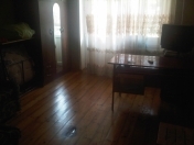 İcarəyə verilir 1 otaqlı 30 m2 köhnə tikili Elmlər Akademiyası m.