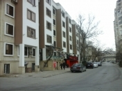 Satılır 3 otaqlı 78 m2 köhnə tikili Gənclik m.