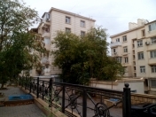 Satılır 1 otaqlı 31 m2 köhnə tikili Hüseyn Cavid parkı