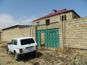 Satılır 8 otaqlı 300 m2 həyət evi Qobu