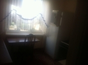 İcarəyə verilir 2 otaqlı 65 m2 köhnə tikili 9 mkr