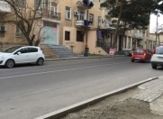 Satılır 2 otaqlı 65 m2 obyekt Elmlər Akademiyası m.