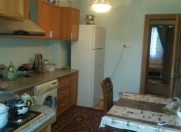 Satılır 3 otaqlı 90 m2 köhnə tikili Bakı Dövlət Universiteti