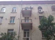 İcarəyə verilir 2 otaqlı 44 m2 ofis İçəri Şəhər m.