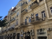 İcarəyə verilir 2 otaqlı 75 m2 köhnə tikili Fontanlar bağı