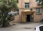 Satılır 2 otaqlı 50 m2 köhnə tikili Ayna Sultanova heykəli