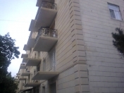 Satılır 3 otaqlı 65 m2 köhnə tikili Cavanşir körpüsü