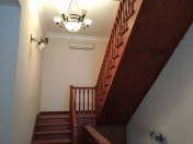 Satılır 8 otaqlı 630 m2 köhnə tikili Molokan bağı