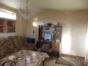 İcarəyə verilir 1 otaqlı 30 m2 köhnə tikili İnşaatçılar m.