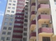 Satılır 3 otaqlı 80 m2 yeni tikili Elit ticarət mərkəzi