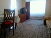 İcarəyə verilir 1 otaqlı 28 m2 köhnə tikili 4 mkr