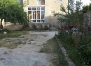 Satılır 6 otaqlı 400 m2 həyət evi Binə