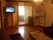 Satılır 3 otaqlı 60 m2 köhnə tikili Azadlıq prospekti m.