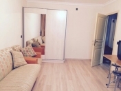 İcarəyə verilir 1 otaqlı 32 m2 köhnə tikili Caspian Shopping Center