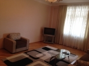 İcarəyə verilir 2 otaqlı 100 m2 yeni tikili Nəsimi bazarı