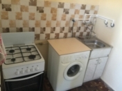 İcarəyə verilir 1 otaqlı 40 m2 köhnə tikili 4 mkr