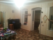 Satılır 3 otaqlı 72 m2 həyət evi Beşmərtəbə