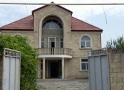 Satılır 9 otaqlı 330 m2 həyət evi Qusar