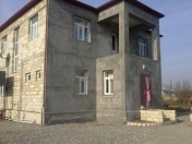 Satılır 5 otaqlı 220 m2 həyət evi Bərdə