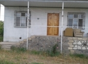 Satılır 3 otaqlı 5000 m2 həyət evi Şəmkir